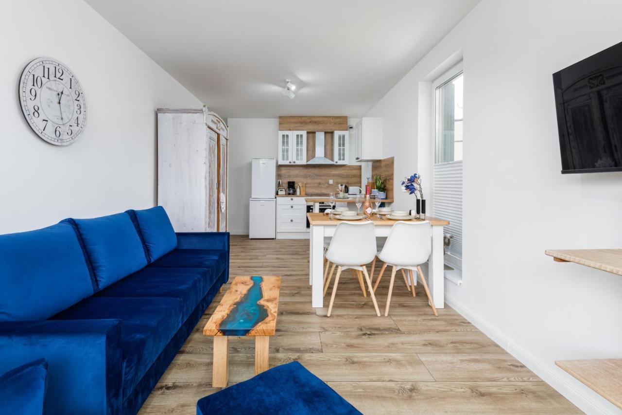 Green Square Apartment With Balcony Swinoujscie By Noclegi Renters Dış mekan fotoğraf