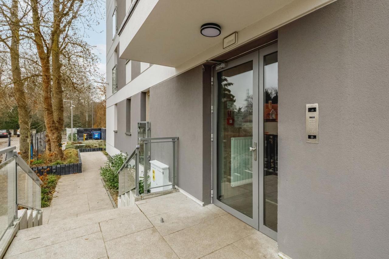 Green Square Apartment With Balcony Swinoujscie By Noclegi Renters Dış mekan fotoğraf