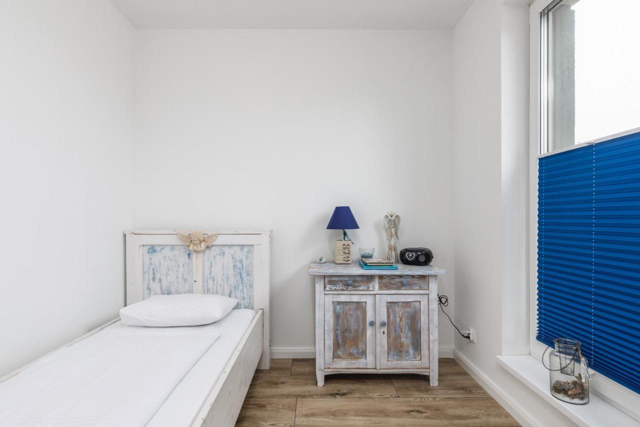 Green Square Apartment With Balcony Swinoujscie By Noclegi Renters Dış mekan fotoğraf